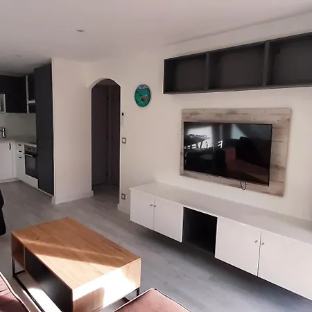 Baccarat Apartment Frejus